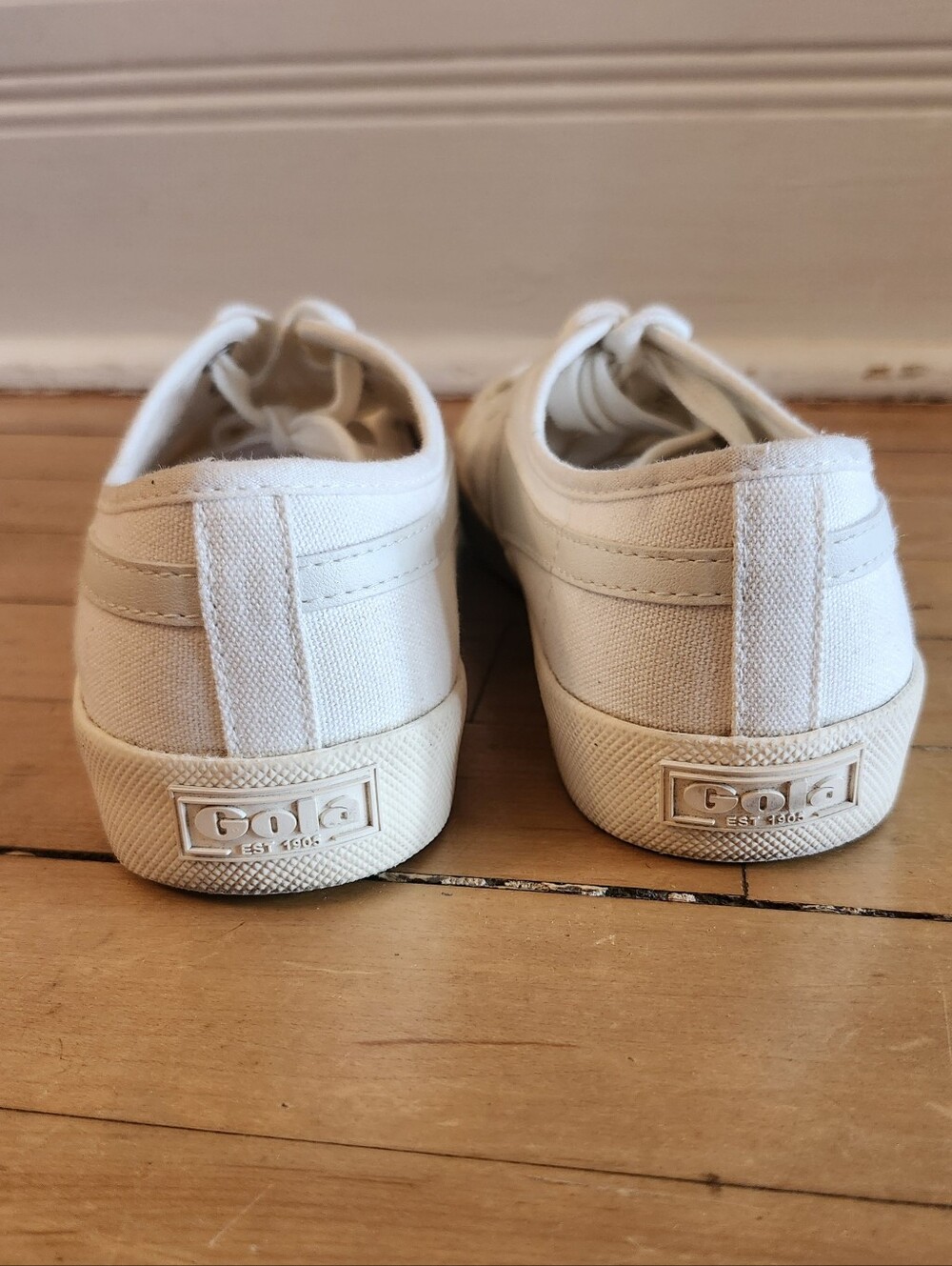 Gola Coaster (Style CLA174) Classic Canvas Sneaker, Size 6, Off-white - Picture 5 of 11